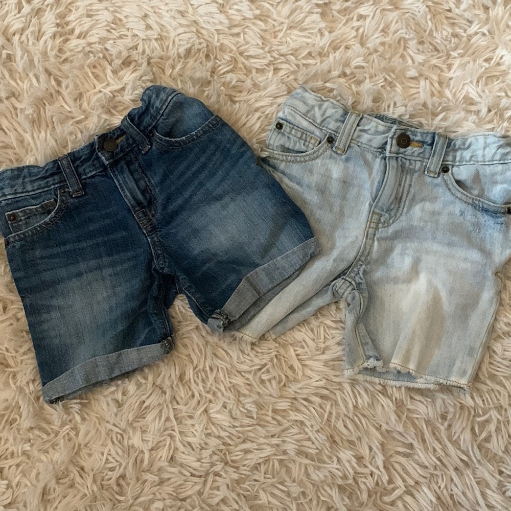 Used 2 pairs lot Cat & Jack denim toddler shorts size 3T